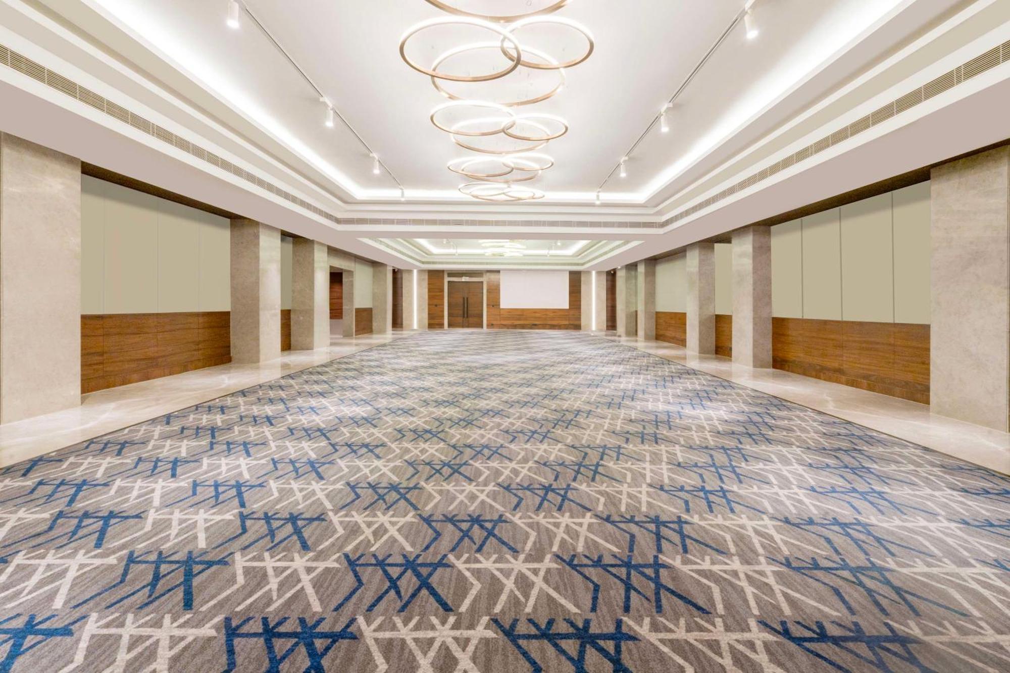 Radisson Hotel Vrindāvan Εξωτερικό φωτογραφία