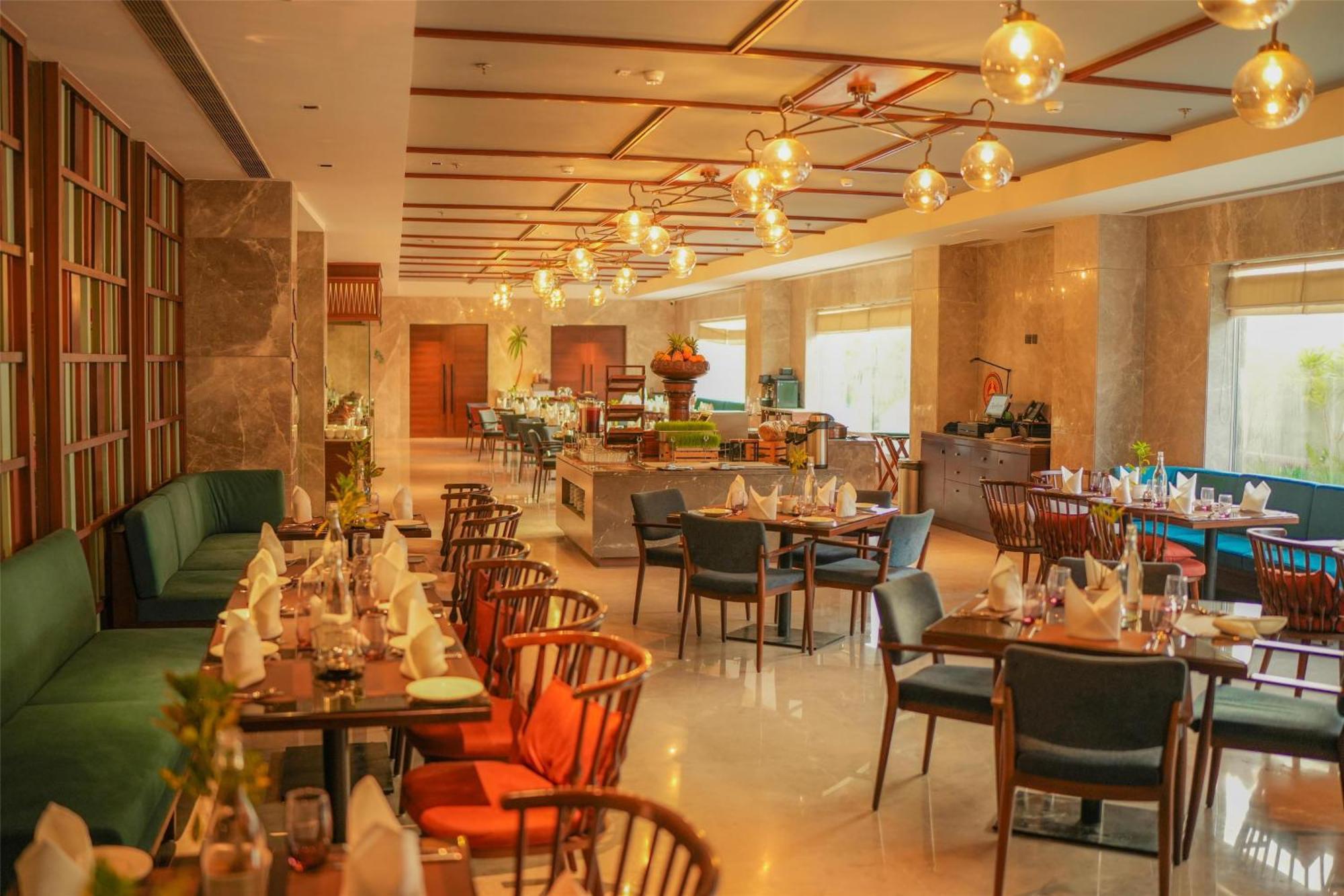 Radisson Hotel Vrindāvan Εξωτερικό φωτογραφία